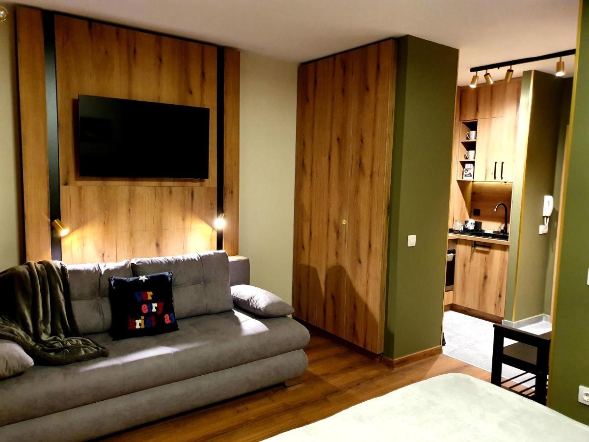 Pinewood Ang Luxurious Apartment A32 波罗维茨 外观 照片
